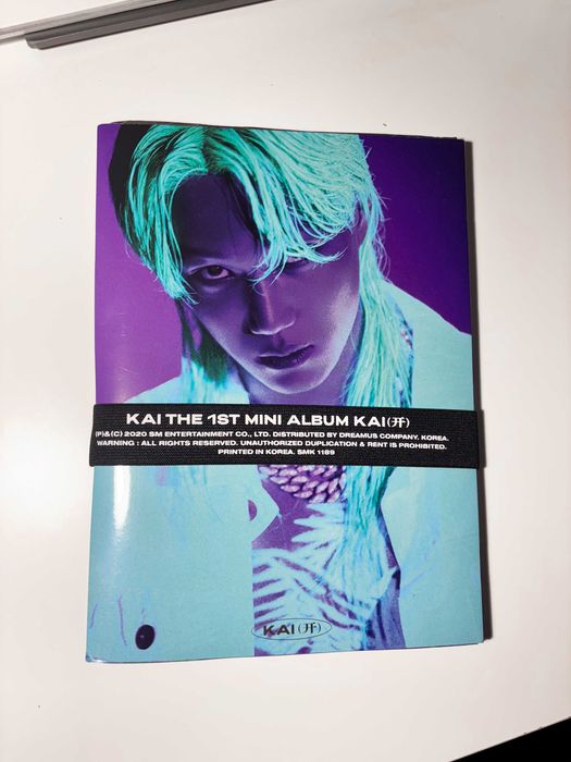 кпоп альбом "KAI" Photobook ver. Z - Purple