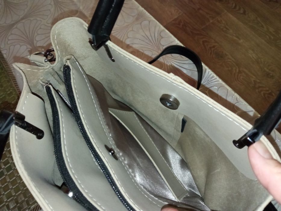 Сумка жіноча бежева