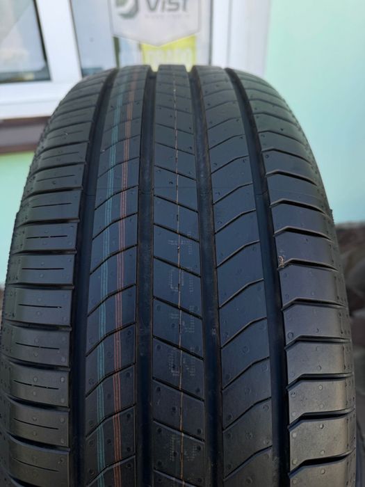 Nexen 215/55/18 95V