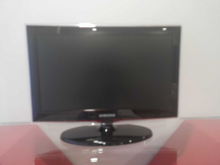 TV Samsung. Valor: 200€