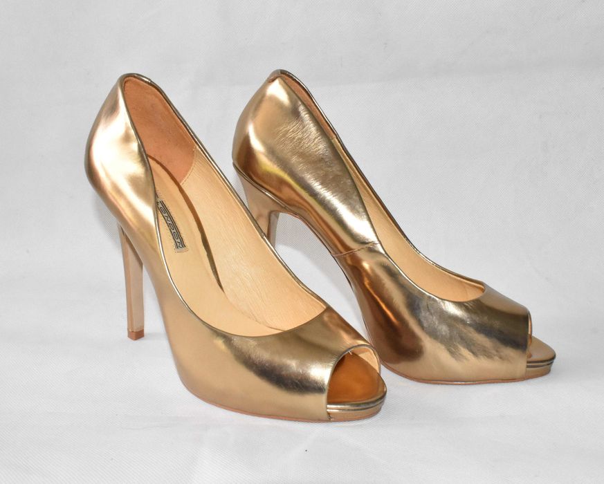 Szpilki złote Buffalo London 39 eleganckie 12 cm