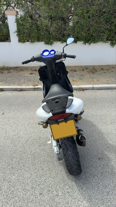 Yamaha Aerox YQ50 (2009) – Original + Escape LeoVince – Excelente Estado