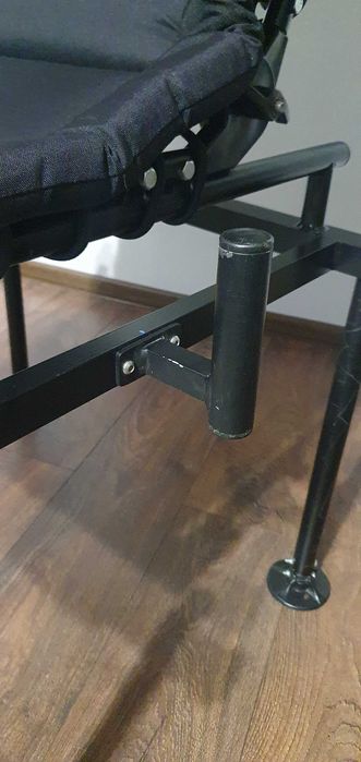 Фідерне крісло з педаною