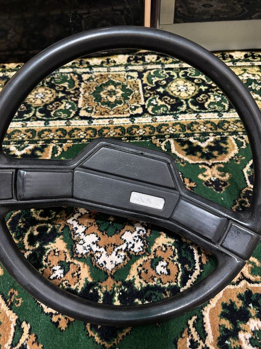 Кермо на 2141 б/в