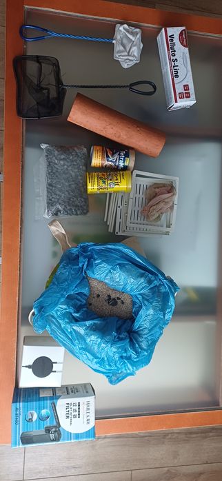 Sprzedam akwarium 112l z życiem+caly osprzęt