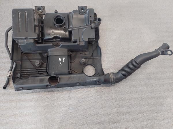 Cobertura do motor / blindagem superior do motor VOLKSWAGEN Polo (6N)