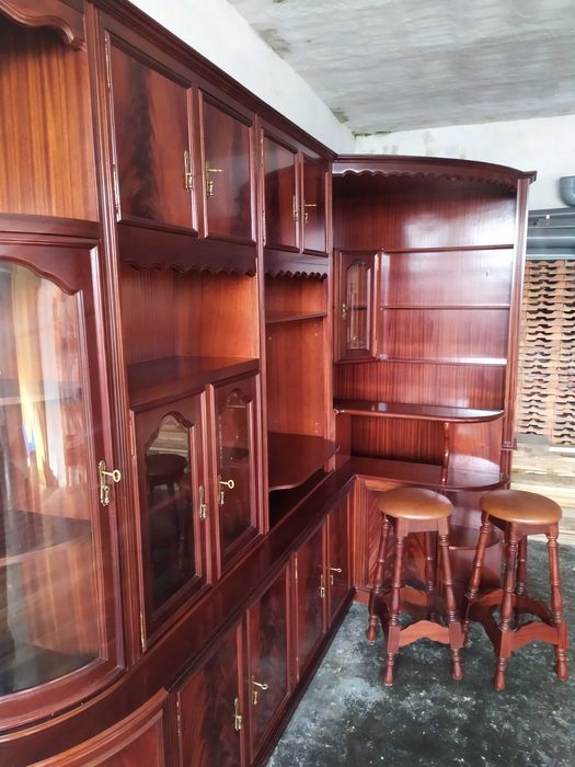 Bar de canto bom estado