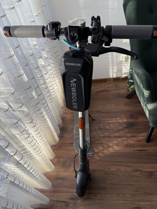 Torba, sakwa, na hulajnogę - rower.