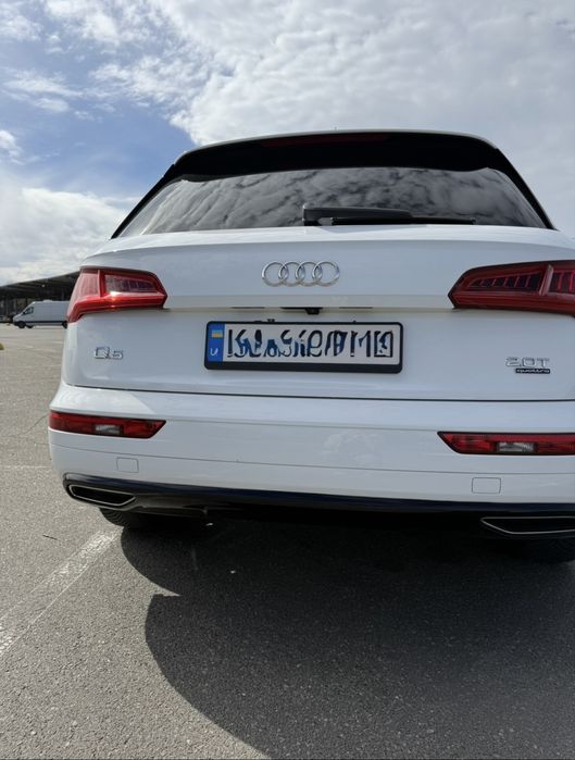 AUDI Q5 2018 рік