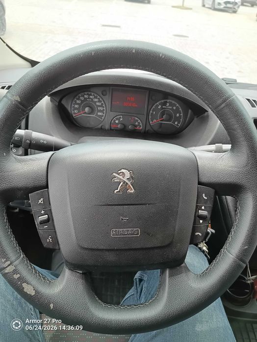 Peugeot Boxer de 2018 com 509000 km.
