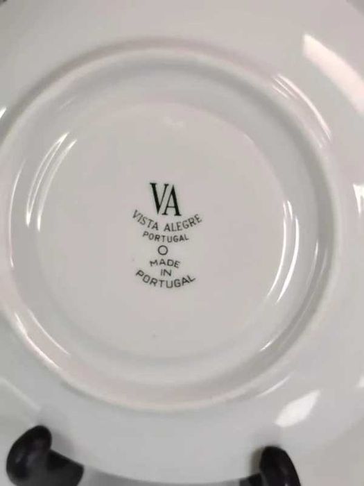 Par de Pratos / Pires Vista Alegre - Porcelana Portuguesa ENVIO GRATIS