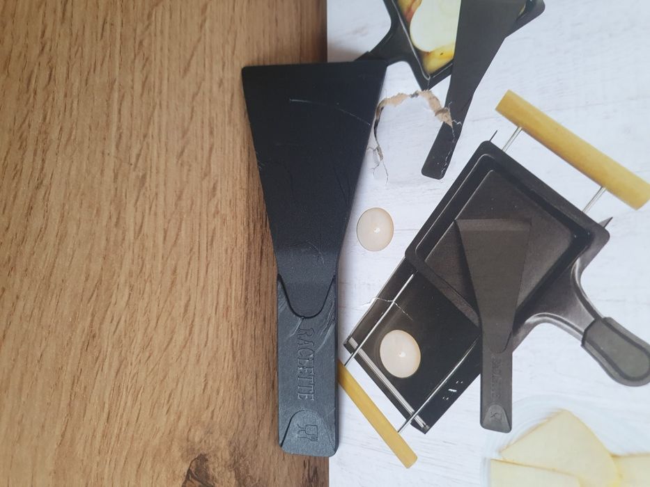 Zestaw do Raclette do zapiekania sera dla 2 osób Fackelmann