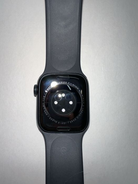 Apple watch series 7, 41 mm aluminium & ceramic case