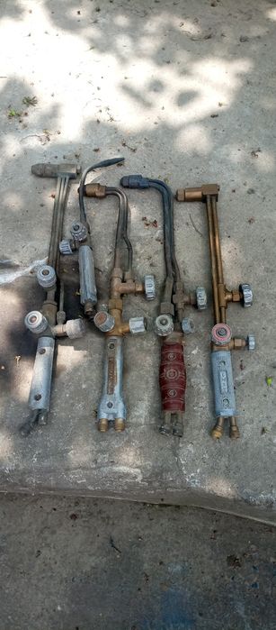 Продам резак газовый .