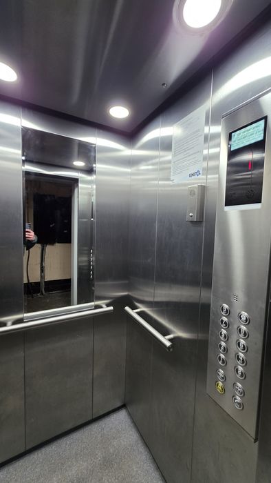 Подобово  Верховинна 82 2К метро 7 лікарня Житомирська  Академмістечко