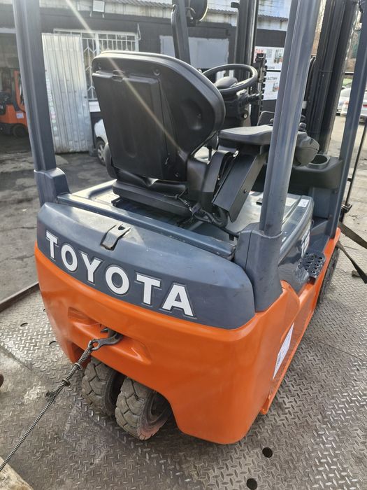 Навантажувач електричний Toyota НОВА АКБ ЕЛЕКТРО погрузчик Тойота
