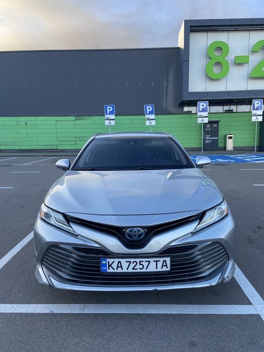 Продам Toyota Camry 2020 2.5 гибрид