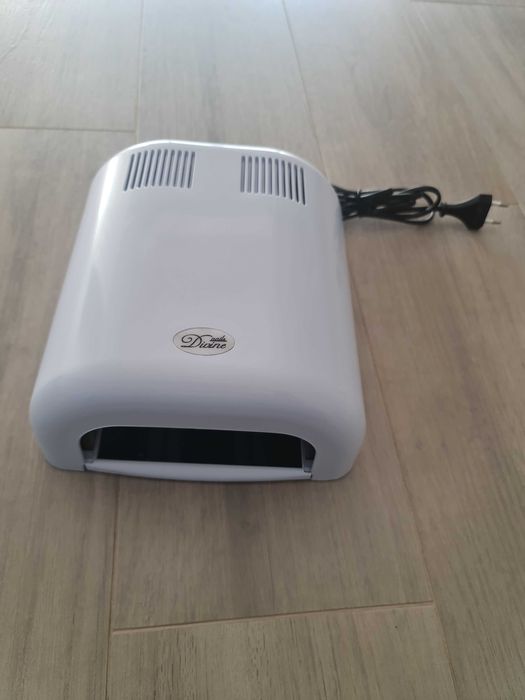 Catalisador de unhas UV