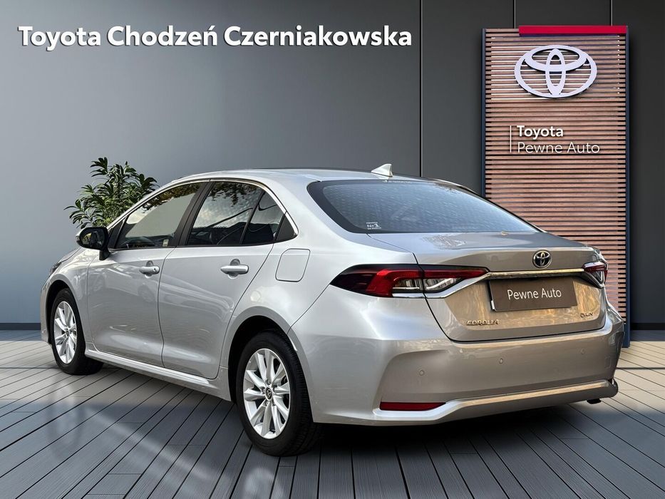 Toyota Corolla 1.8 140KM Hybrid Comfort Tech