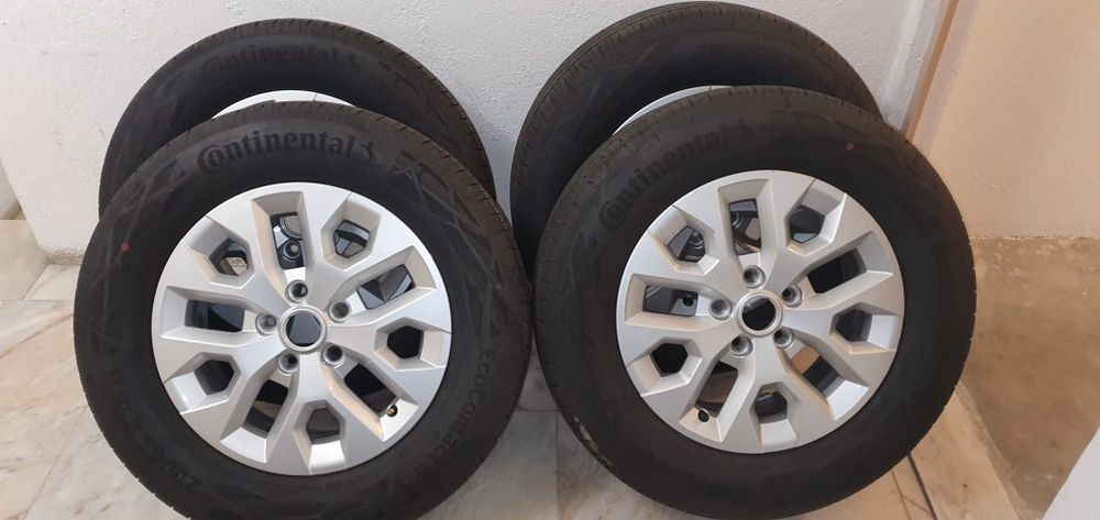 Pneus e Jantes Dacia Duster NOVOS