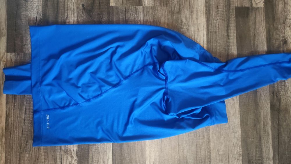 longsleeve Nike Pro Combat dri -fit compression jak nowa