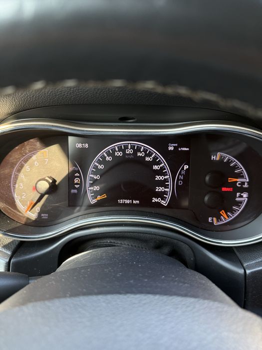 Jeep Grand Cherokee 2016 року