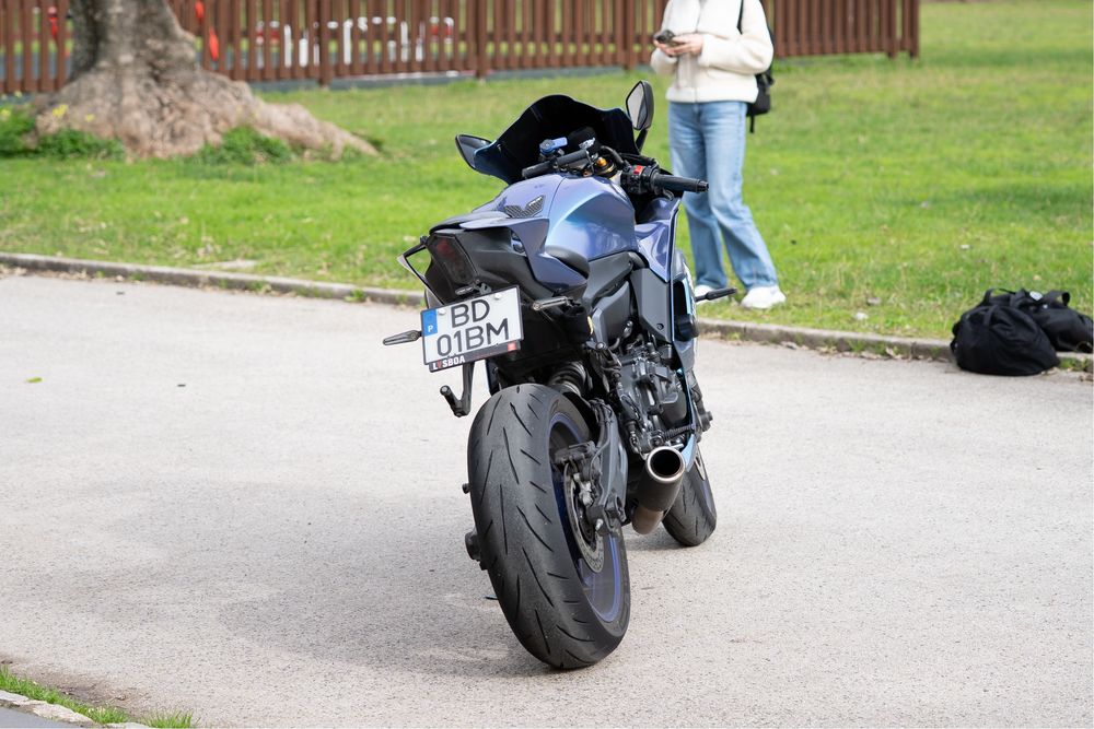 Yamaha R7 2022 – com extras
