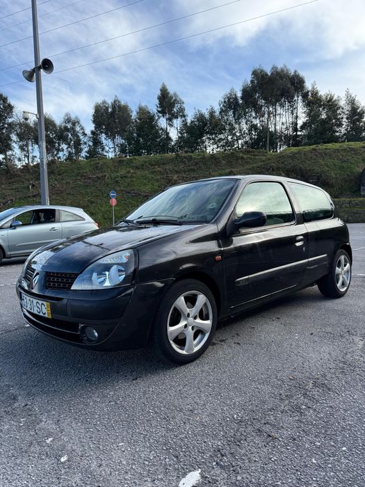 Renault Clio 2001