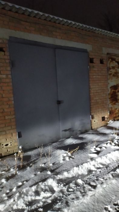 Здам в оренду або продам цегляний гараж