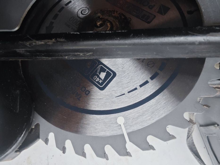 Piła tarczowa graphite 1200wat