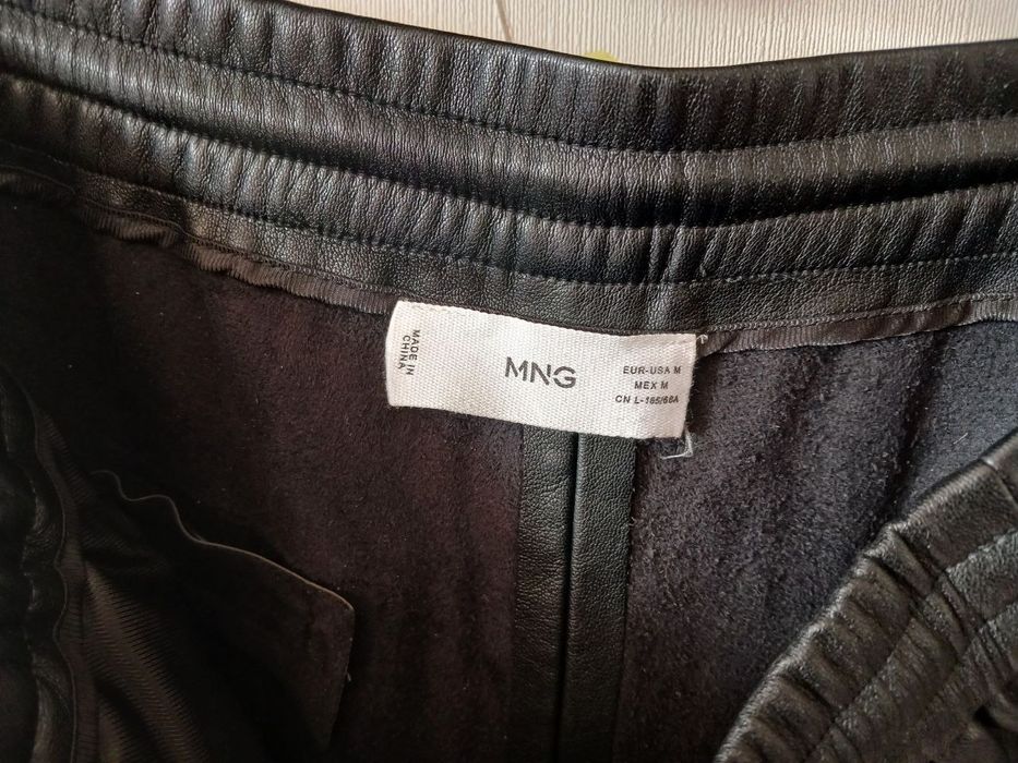 Шкіряні штани Mango, розмір M