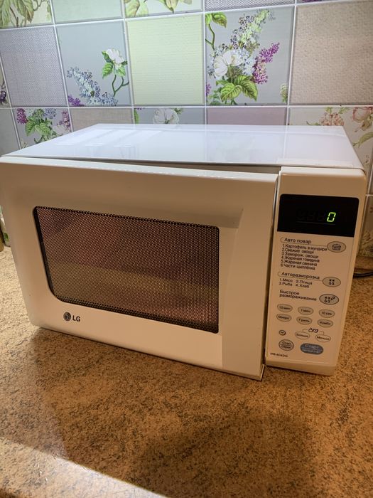 Микроволновка LG MB 4042G