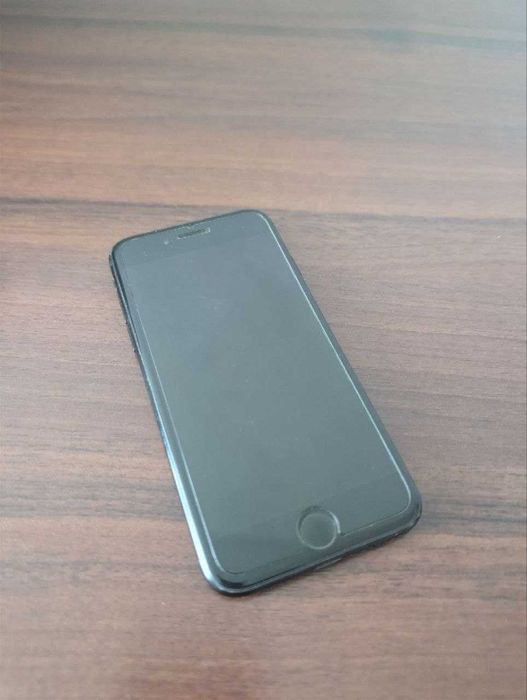 IPhone 7, Jet Black, 32GB