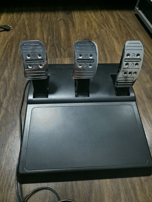 Кермо Thrustmaster TMX PRO