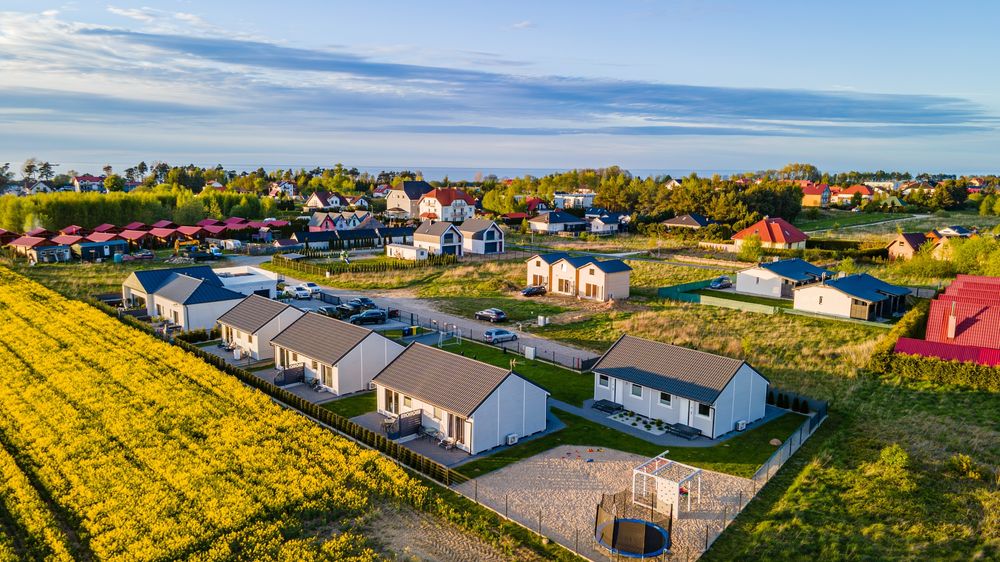 Domki nad morzem z dwoma sypialniami i klimatyzacją