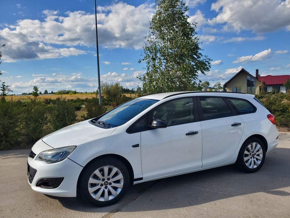 Продам Opel Astra J
