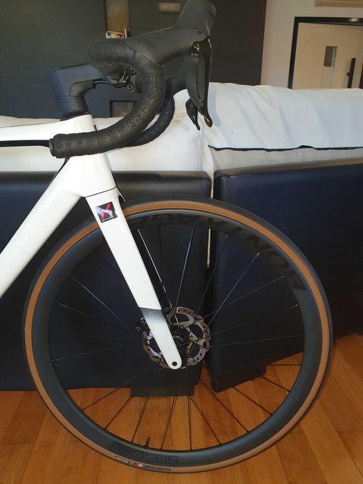 Trek Madone SL6 Gen 8 (Di2 24v)