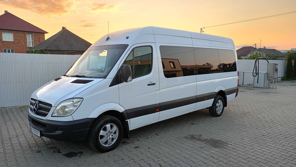 Mercedes Benz Sprinter