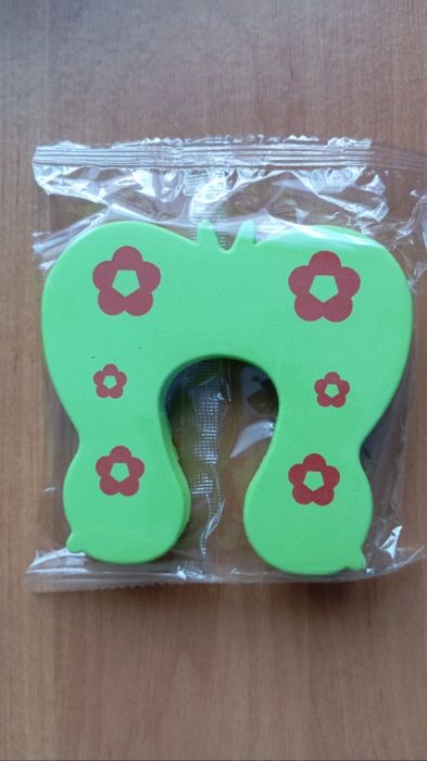 Дитячі стопори для дверей