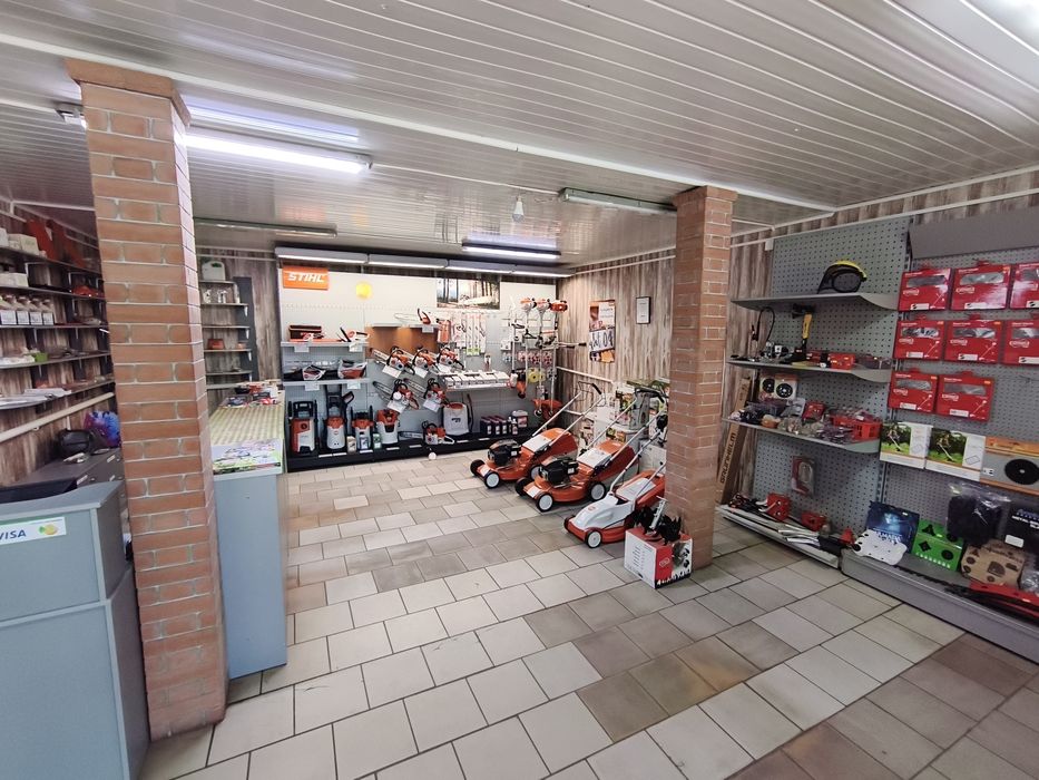 Продається магазин, комерційне приміщення в місті Городище