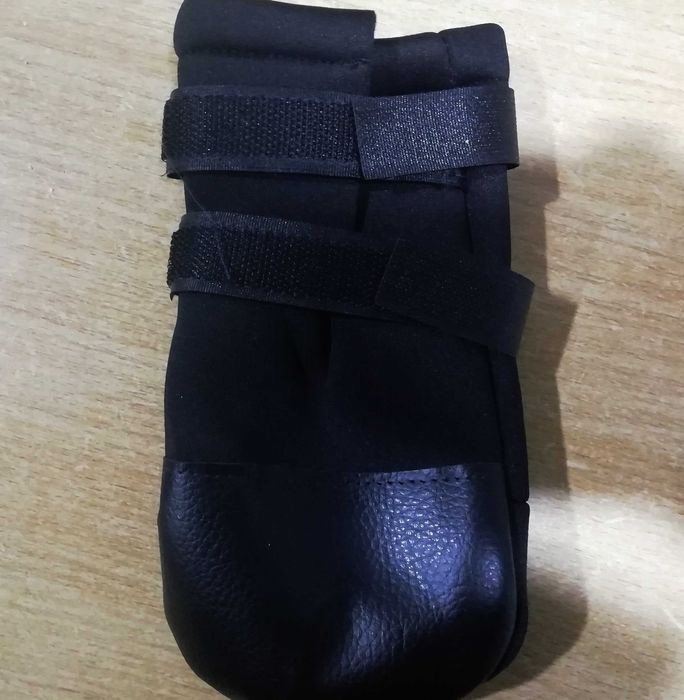 Захисний черевик для собак