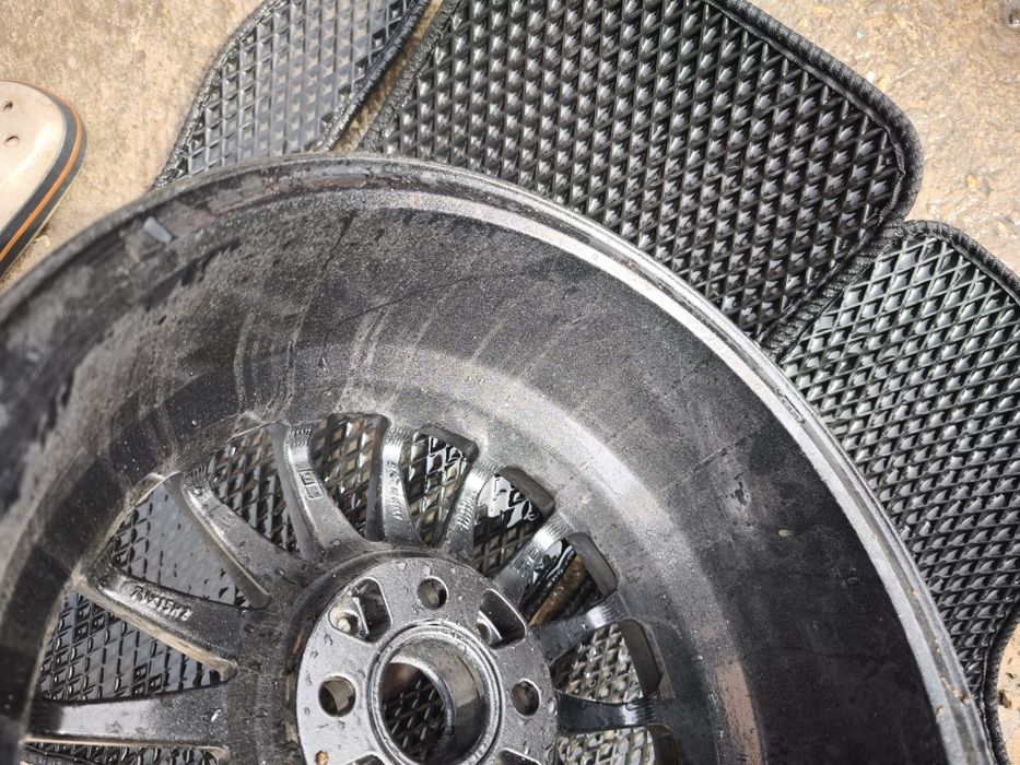 Диск OZ Superturismo GT 15/4*100  1 штук