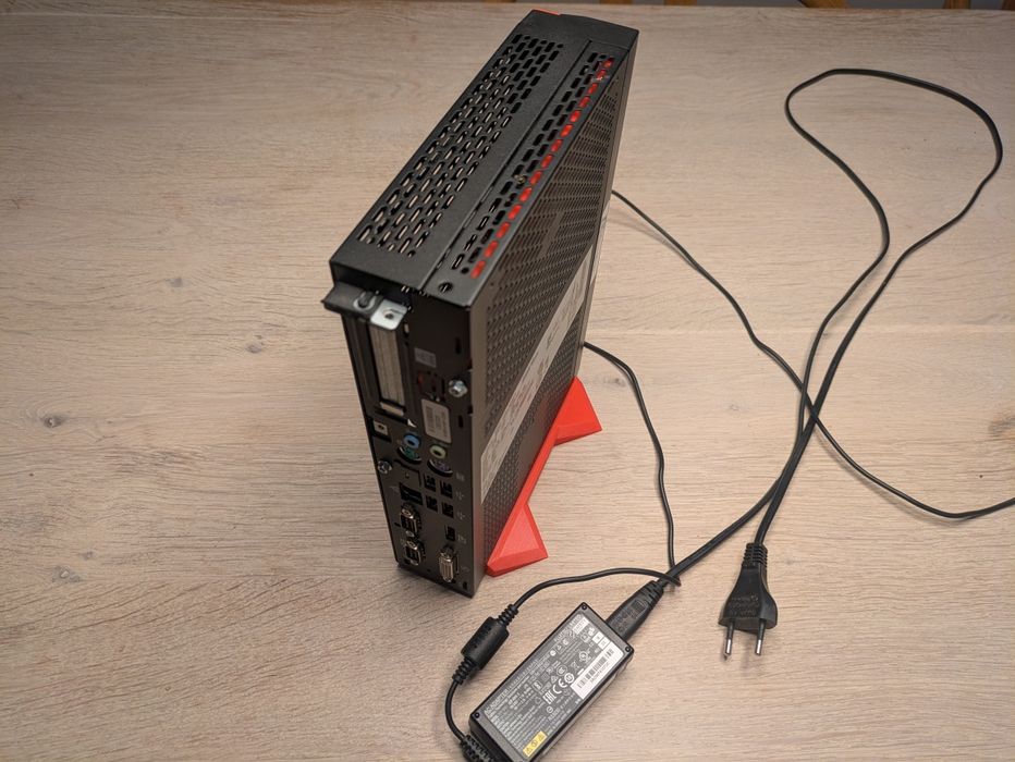 Fujitsu Futro S920 Thin Client - Proxmox, Home Assistant, Homelab, NAS