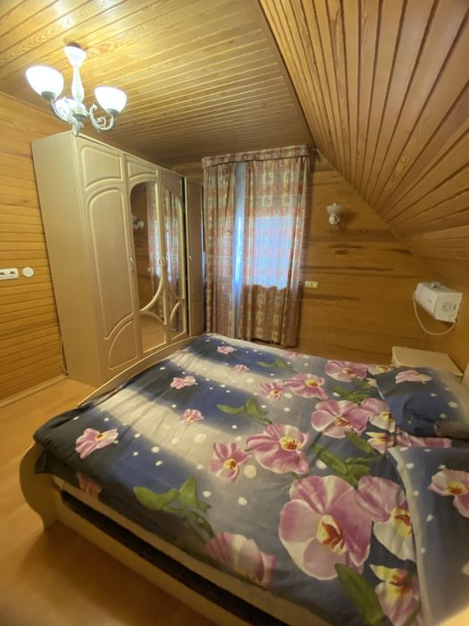 Продам  затишний будинок біля озера, Глеваха 30 км от Києва