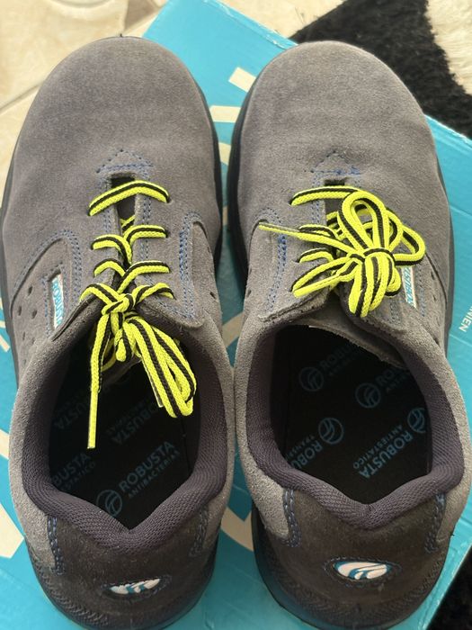 Sapato Robusta S1P com biqueira+ Palmilha Robusta Acebo