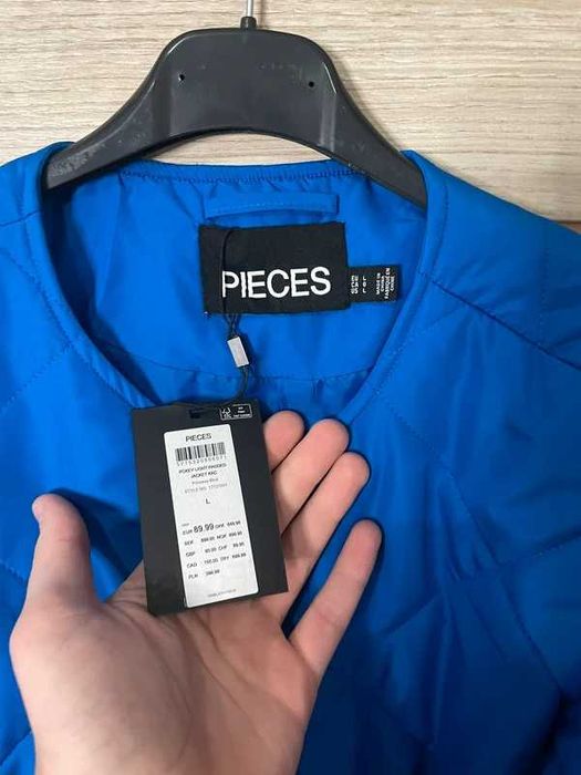 NOWA Damska kurtka Pieces