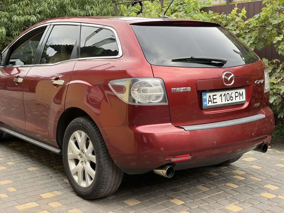 Mazda cx7.