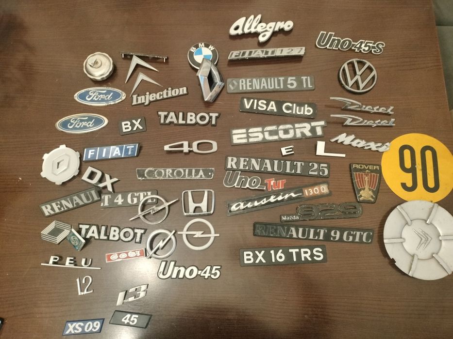 Símbolos Emblemas legendas de automóveis antigos