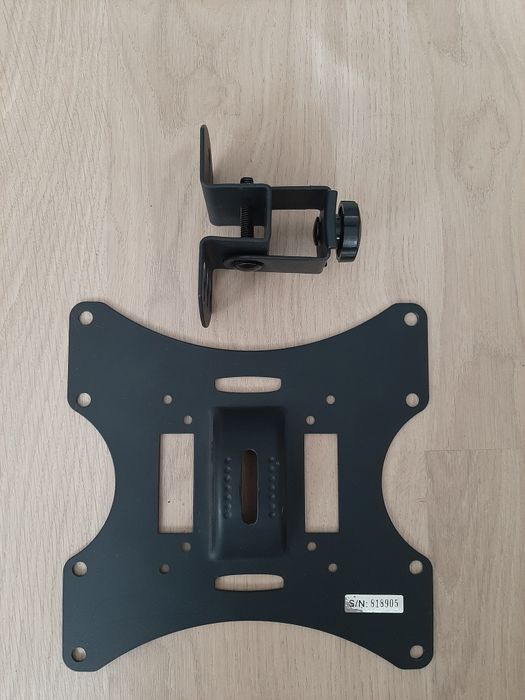 Uchwyt, wieszak do telewizora 10"-32"