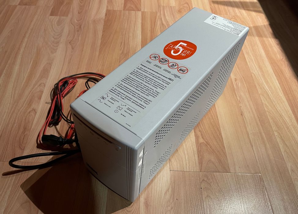 Джерело безперебійного живлення Powercom KIN-1500AP